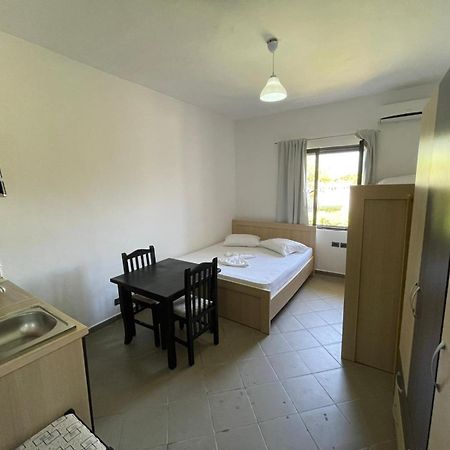 Ferienwohnung Karaburun Sunset Beach Orikum Zimmer foto